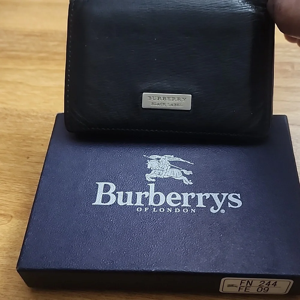 AUTHENTIC Burberry Black Label Wallet WITH BOX - Picture 4 of 7